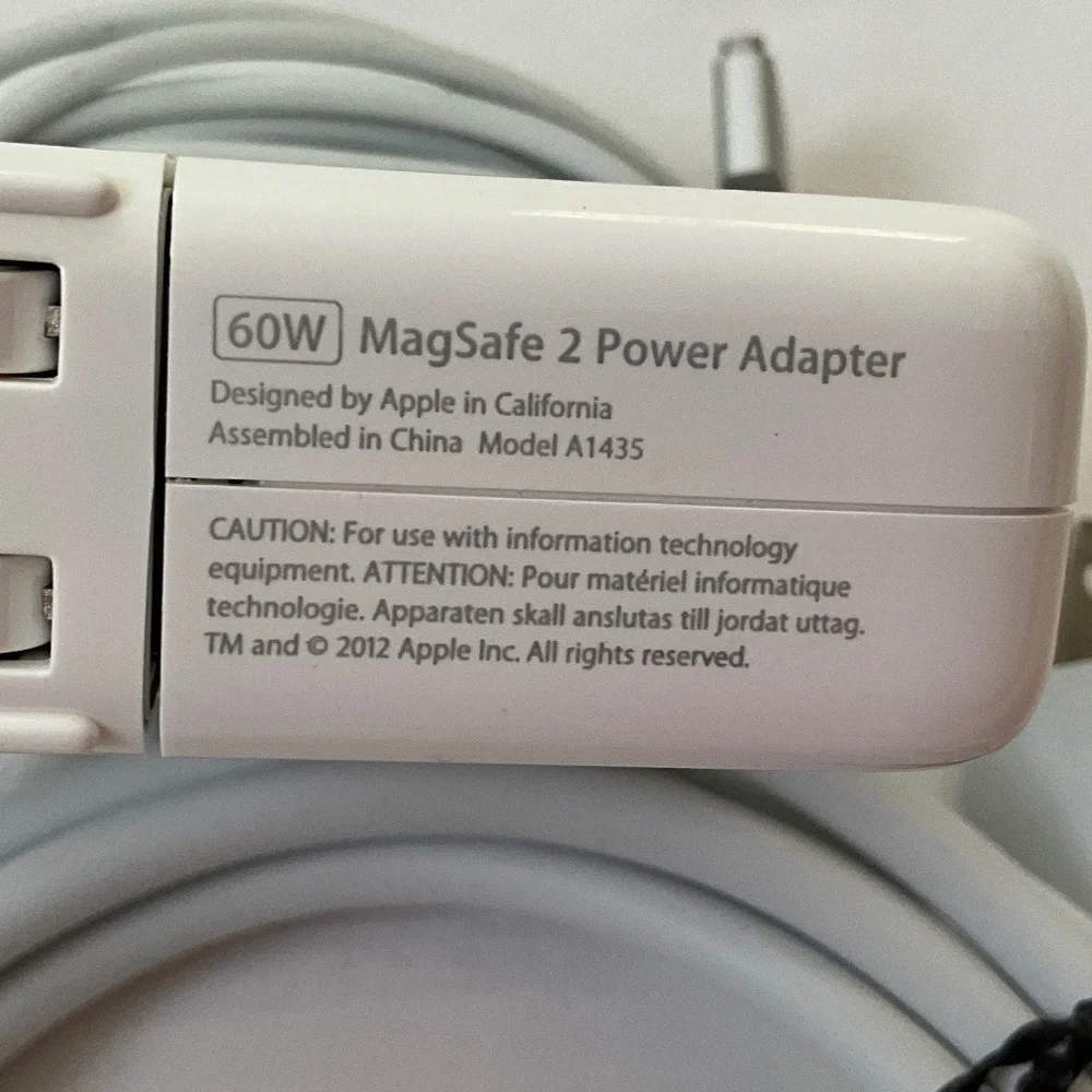 APPLE MacBook MagSafe Power Adapter/Charger & Extension Power Cord
